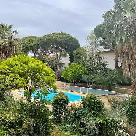 T2 Climatise Avec Piscine, Wifi, Terrasse Et Jardin Au Port De - Fr-1-335-194 히에레